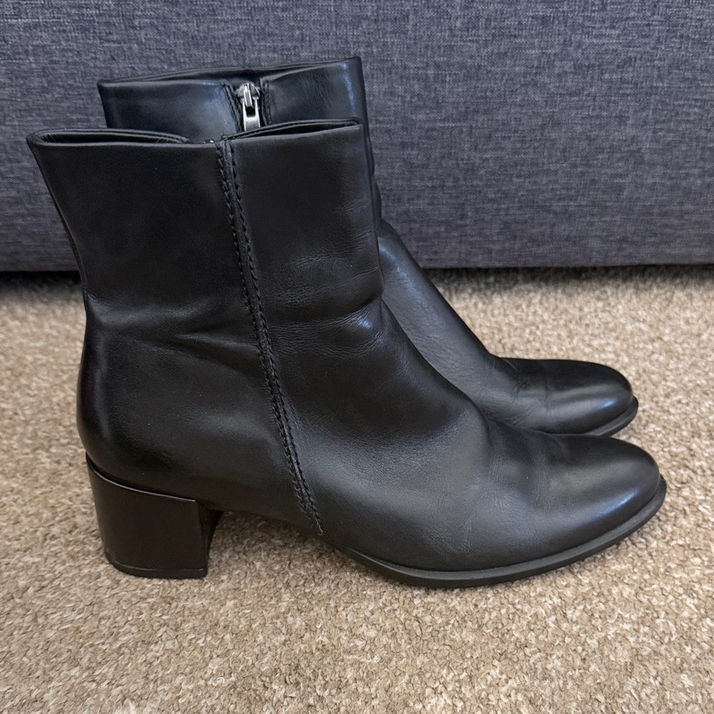 Black Leather Booties NWOT